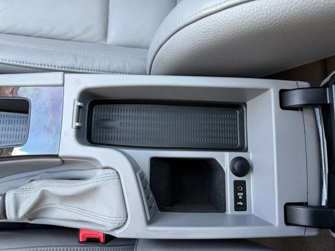 Used 2011 BMW 328i xDrive Coupe image 40