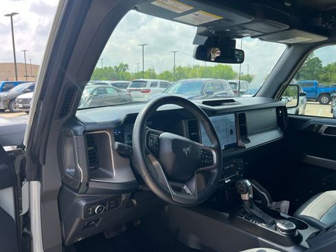 Used 2022 Ford Bronco Outer Banks AWD/4WD image 20