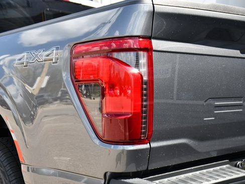 New 2026 Lincoln Aviator Reserve AWD/4WD image 44