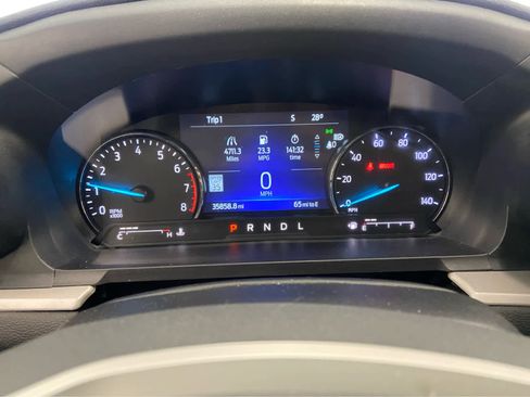 Used 2023 Ford Explorer XLT w/ Equipment Group 202A image 27