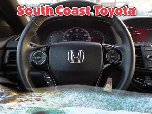 Used 2016 Honda Accord Sport image 24