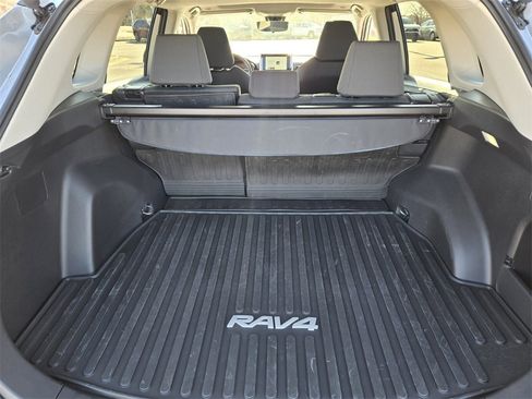 Certified 2025 Toyota RAV4 XLE w/ Convenience Package image 15