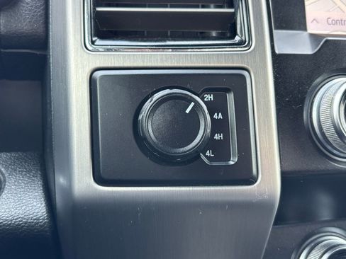 Used 2020 Ford F150 Platinum AWD/4WD image 5