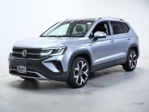 Used 2022 Volkswagen Taos SEL AWD/4WD image 7