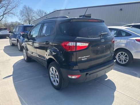 Used 2018 Ford EcoSport SE image 2