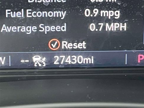 Certified 2023 Buick Enclave Essence image 36