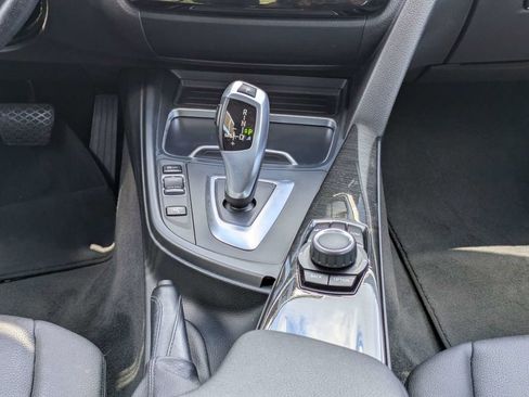 Used 2018 BMW 320i xDrive Sedan AWD/4WD image 23