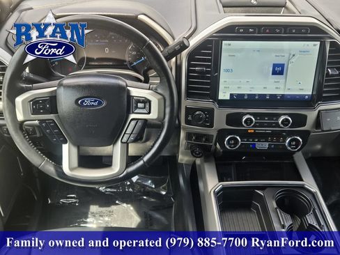 Certified 2022 Ford F250 Lariat w/ Lariat Ultimate Package AWD/4WD image 20