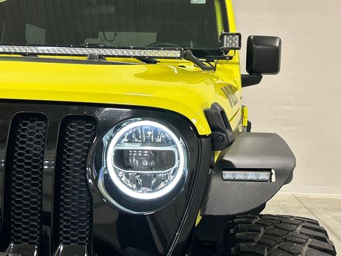 Used 2022 Jeep Wrangler Willys image 10
