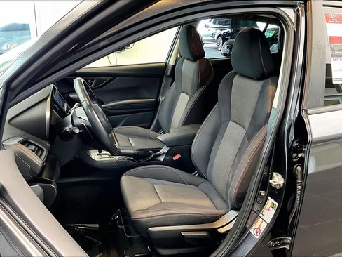 Used 2019 Subaru Crosstrek 2.0i Premium image 8