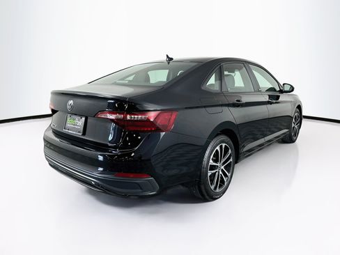 Used 2024 Volkswagen Jetta Sport FWD image 9
