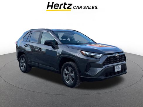 Used 2025 Toyota RAV4 LE image 1