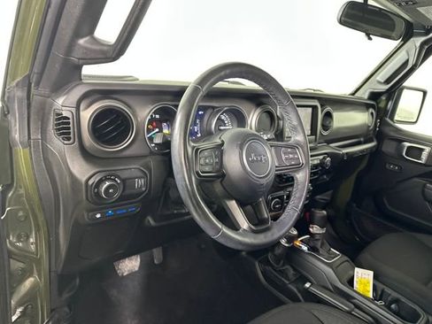 Used 2023 Jeep Wrangler Unlimited w/ Cold Weather Group image 13