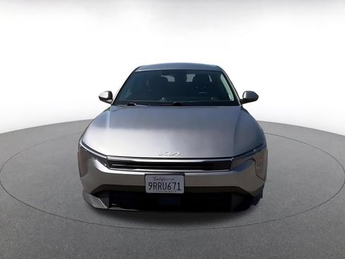 Used 2025 Kia K4 FWD image 4