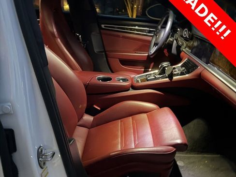 Used 2018 Porsche Panamera Turbo image 2