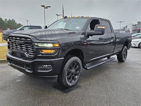 New 2025 RAM 2500 Big Horn image 3