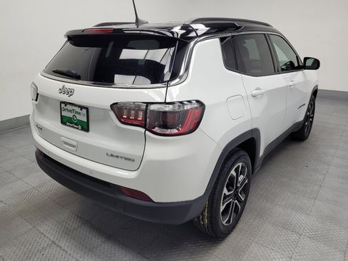 Used 2024 Jeep Compass Limited AWD/4WD image 9