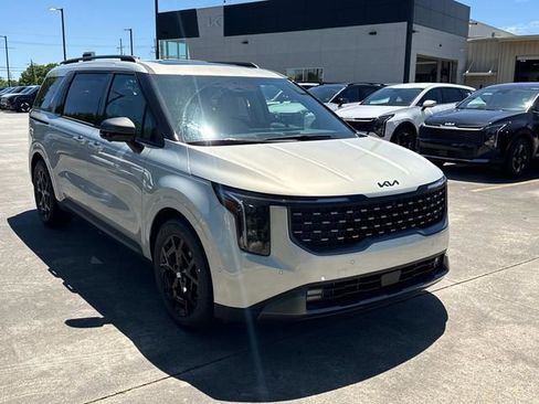 New 2026 Kia Carnival SX w/ SX Dark Edition Package FWD image 1