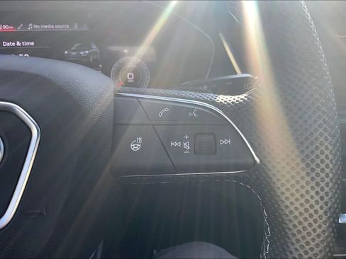 Certified 2023 Audi SQ5 Premium Plus w/ Premium Plus Package image 25