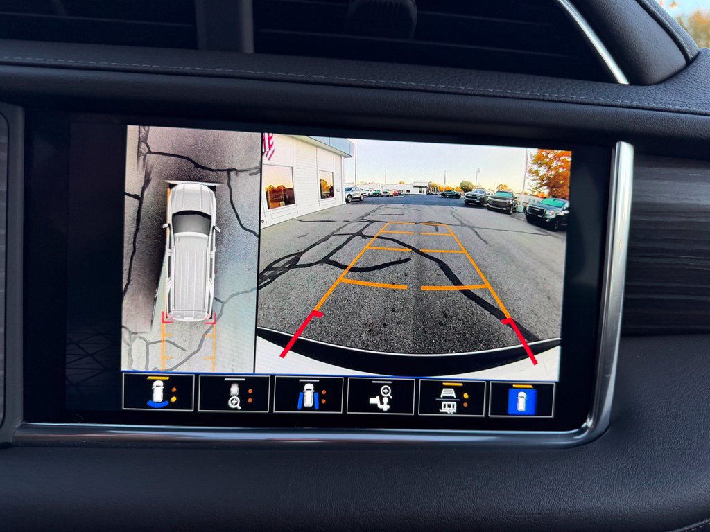 Certified 2023 GMC Yukon Denali AWD/4WD image 28