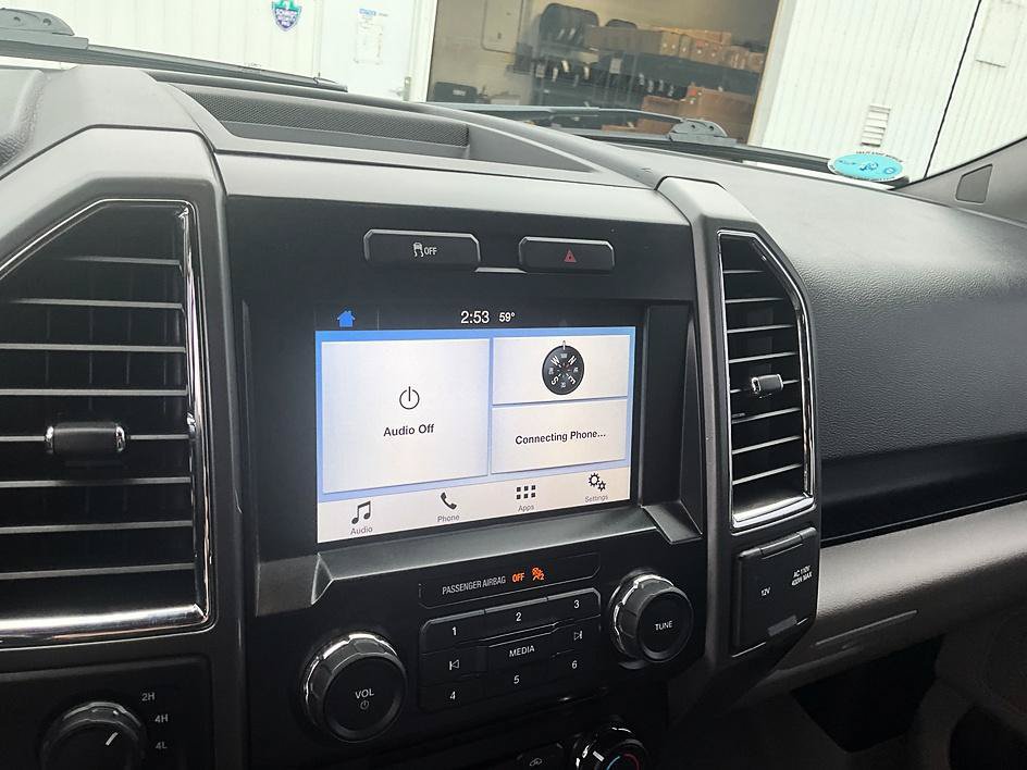 Used 2016 Ford F150 XLT w/ Equipment Group 302A Luxury AWD/4WD image 21
