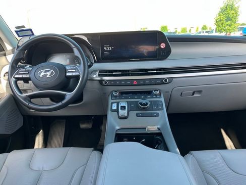 Used 2025 Hyundai Palisade SEL FWD image 13