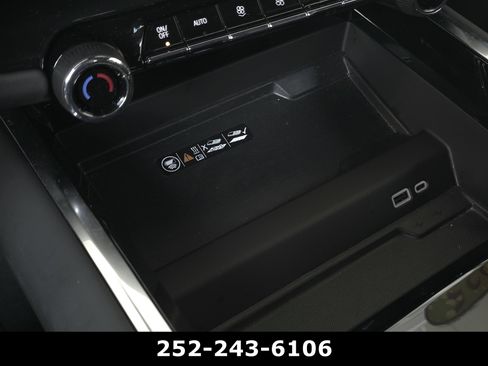 Used 2025 Chevrolet Tahoe RST w/ Advanced Technology Package AWD/4WD image 19