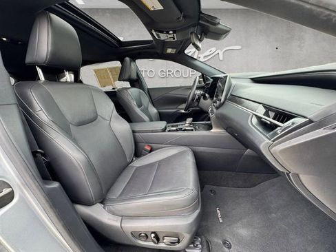 Used 2024 Lexus RX 350 Premium image 18