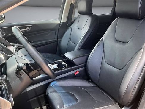 Used 2016 Ford Edge Titanium w/ Canadian Touring Package AWD/4WD image 21