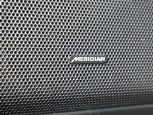 Used 2014 Land Rover LR2 HSE image 18