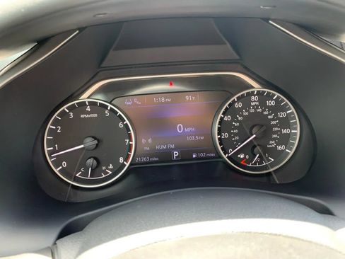 Used 2021 Nissan Murano S FWD image 19