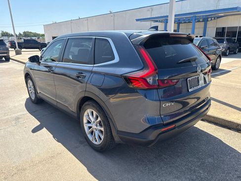 Used 2024 Honda CR-V EX image 5