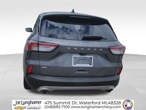 Used 2021 Ford Escape SE w/ Cold Weather Package FWD image 7