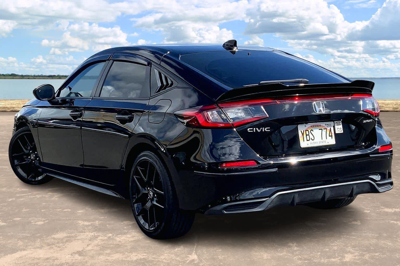 Used 2025 Honda Civic Sport image 4