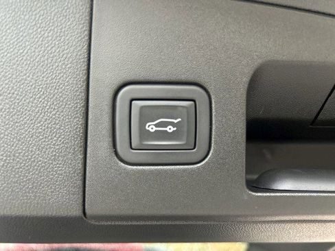 Certified 2024 Cadillac XT5 Premium Luxury image 15