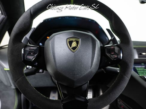 Used 2019 Lamborghini Aventador SVJ AWD/4WD image 43