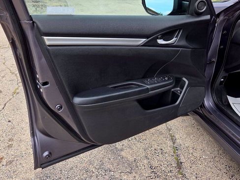 Used 2020 Honda Civic Sport image 15
