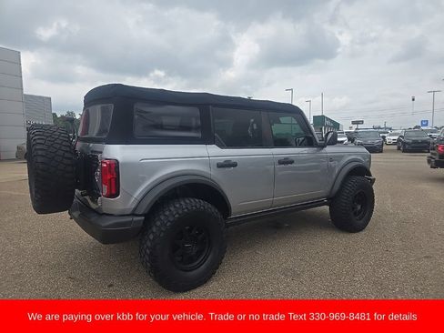 Used 2022 Ford Bronco Black Diamond AWD/4WD image 4