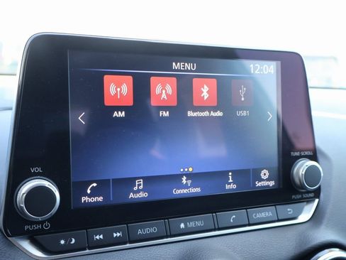 Used 2022 Nissan Sentra SV image 35