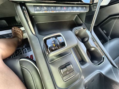 Used 2025 GMC Sierra 1500 AT4X image 16