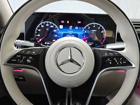 Certified 2026 Mercedes-Benz S 500 4MATIC image 26