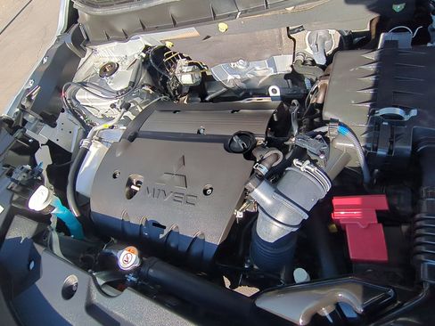 Used 2024 Mitsubishi Outlander Sport SE image 30