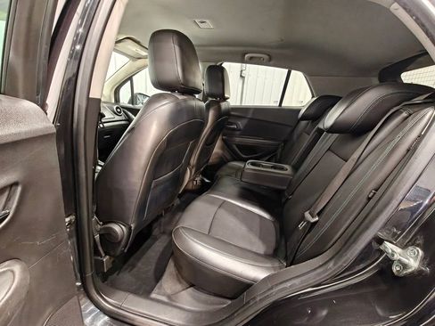 Used 2015 Chevrolet Trax LT w/ LT Plus Package AWD/4WD image 21