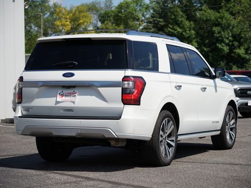 Used 2021 Ford Expedition Platinum image 3
