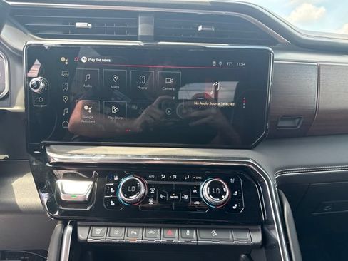 New 2026 GMC Sierra 2500 Denali Ultimate AWD/4WD image 21