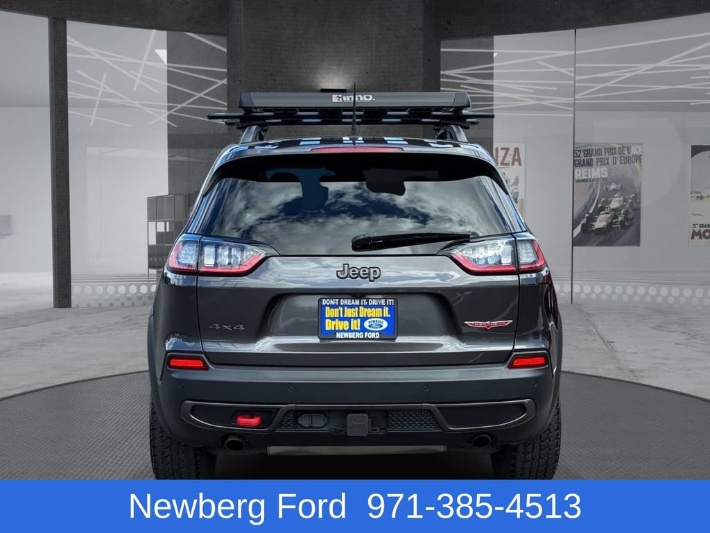 Used 2020 Jeep Cherokee Trailhawk AWD/4WD image 6