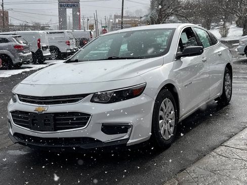 Used 2016 Chevrolet Malibu L image 5