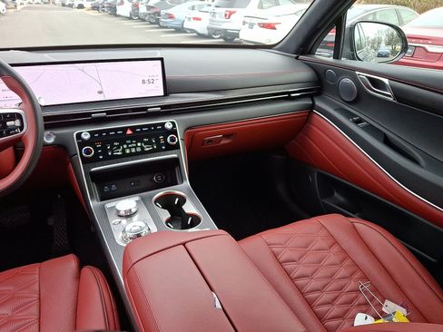 Certified 2025 Genesis GV80 3.5T image 16