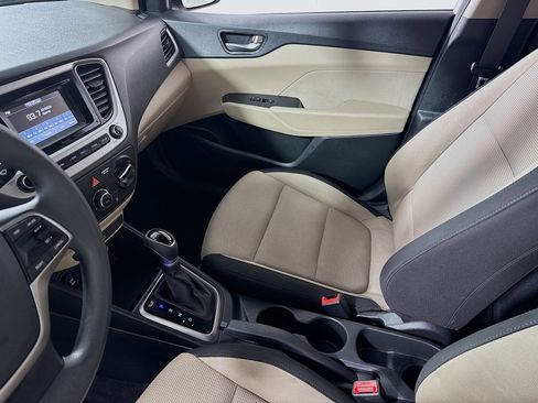 Used 2019 Hyundai Accent SE image 20