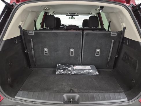 Certified 2022 Nissan Pathfinder SV w/ SV Black Package image 13